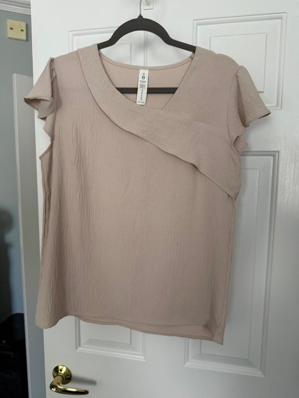 B Short Sleeves Asymmetrical Blouse in Beige